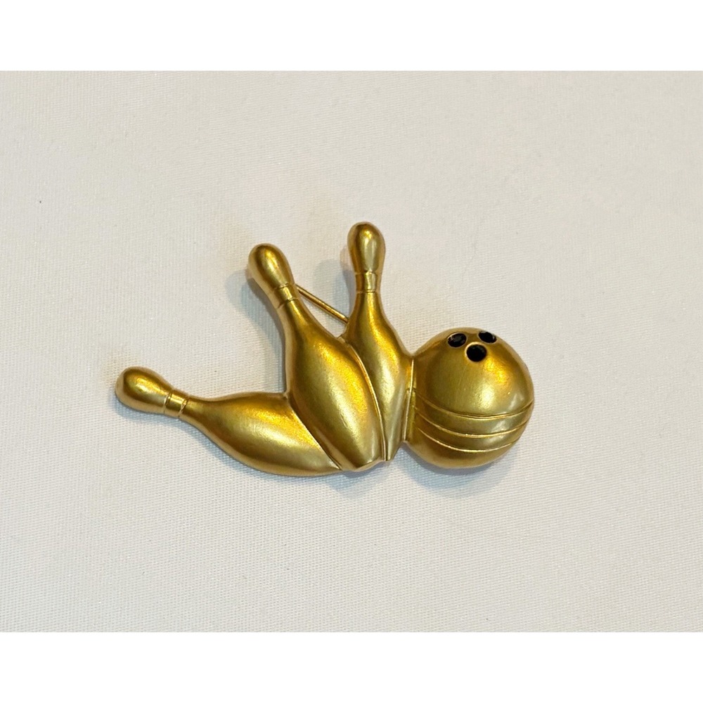 Vtg Women's Signed AVON Gold Tone Bowling Pin & Ball Pin Brooch 2"